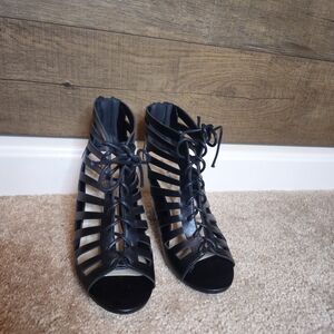 Elegant Black Strappy Heels Call It Spring Size 7